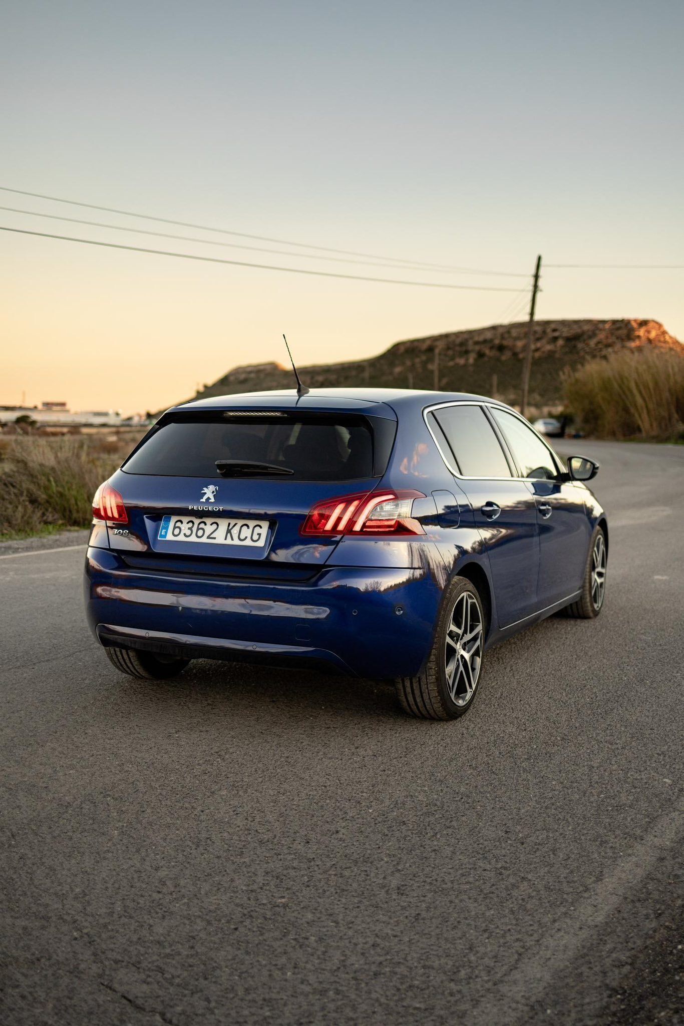 PEUGEOT 308 2.0BlueHDi Allure