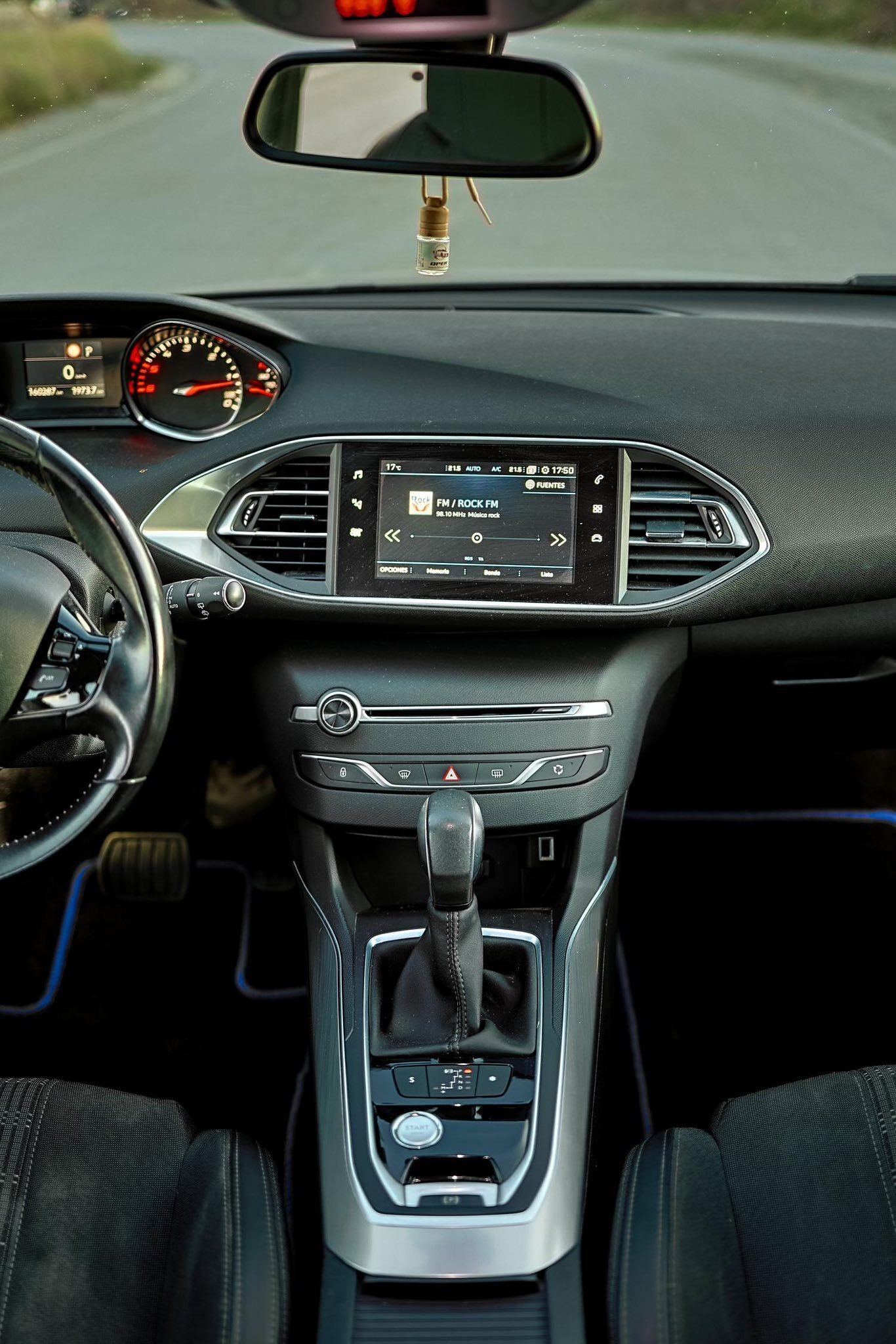 PEUGEOT 308 2.0BlueHDi Allure